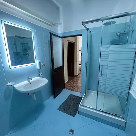Mandi Apartmán Tirana