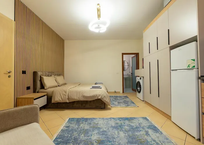 Mandi Apartamento Tirana