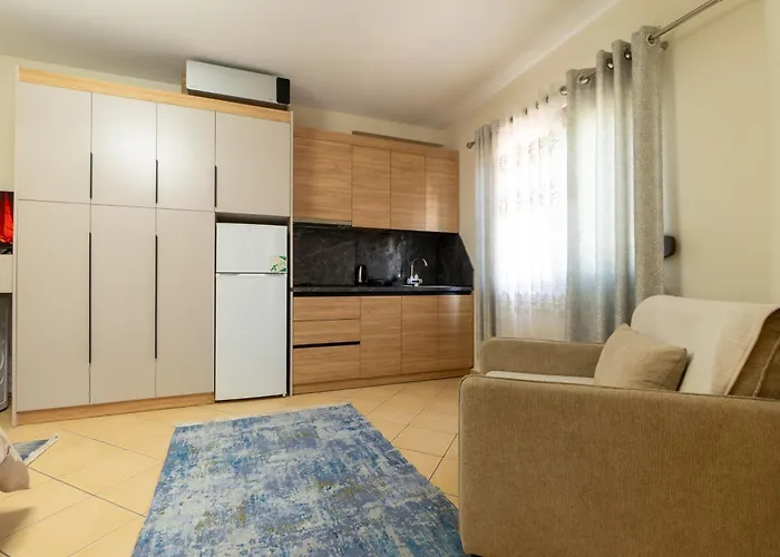 Apartamento Mandi Tirana
